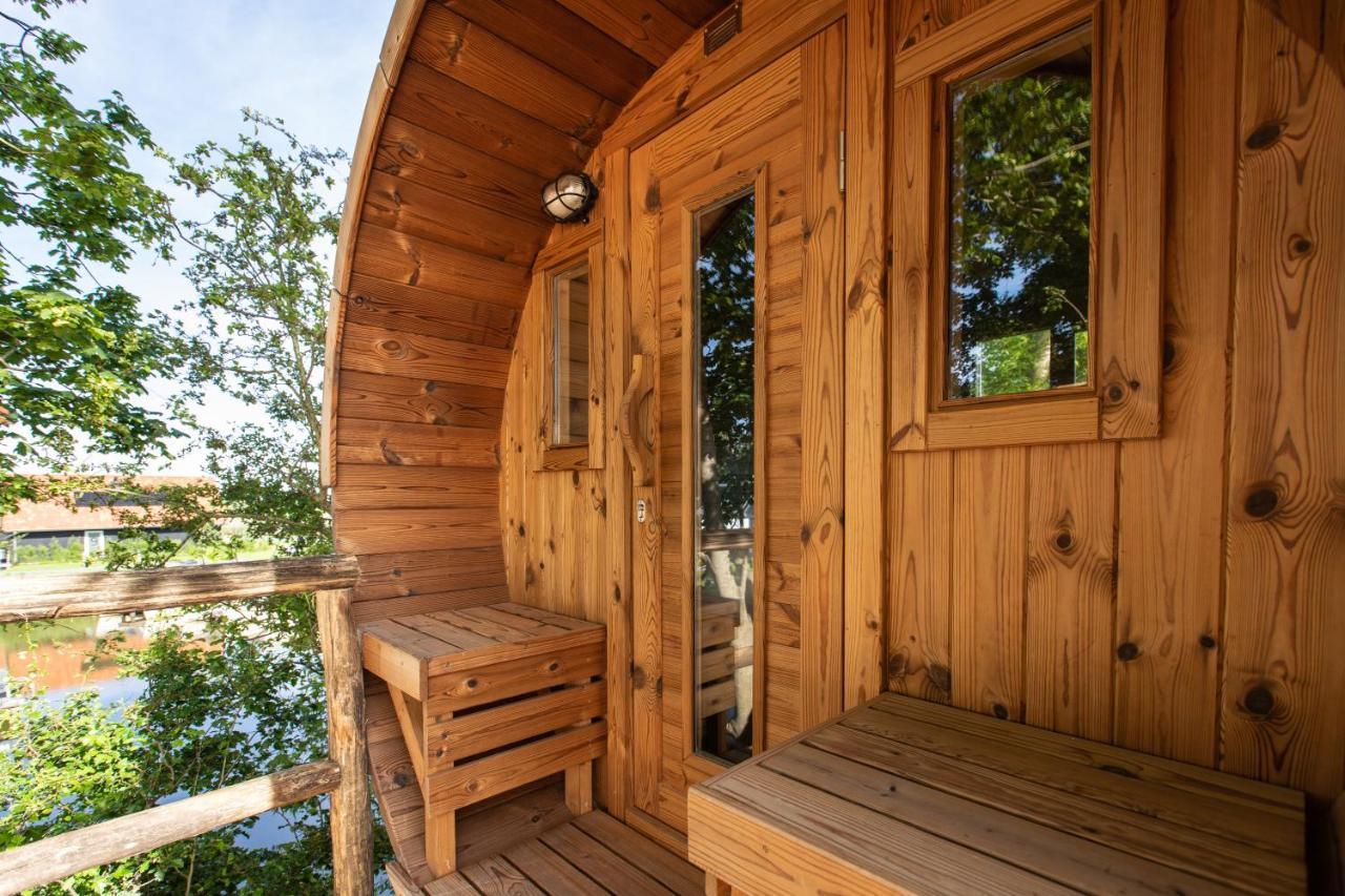 Boomhuis Met Optioneel Wellness - Vakantiepark De Schreiershoek Dokkum Dış mekan fotoğraf